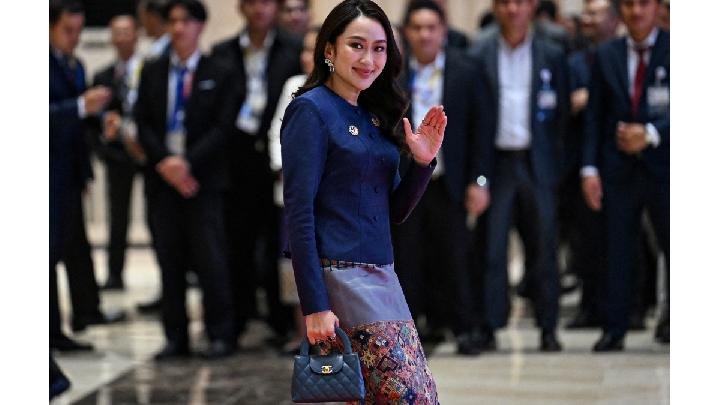 Profil Perdana Menteri Termuda Yang Ditemui Prabowo di Thailand